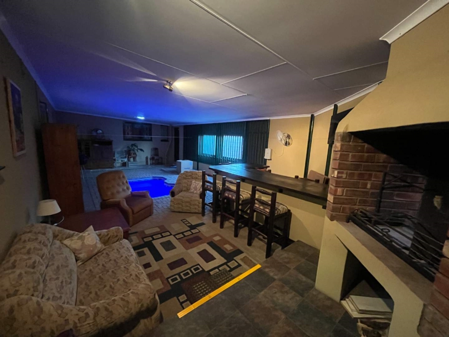 3 Bedroom Property for Sale in Flora Park Northern Cape